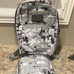 5.11 Tactical Backpack white/gray camouflage 2 in 1 range bag